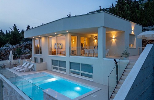 Starigrad Villa | Luxury Villa Mara Ondo 35m2 pool sauna, family, bbq