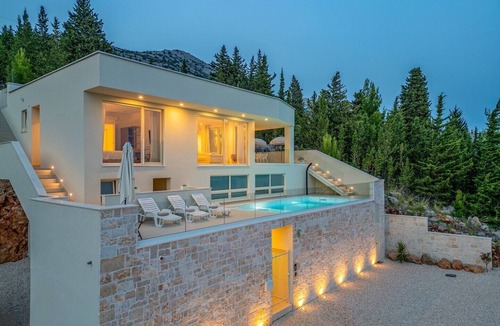 Starigrad Villa | Luxury Villa Mara Ondo 35m2 pool sauna, family, bbq
