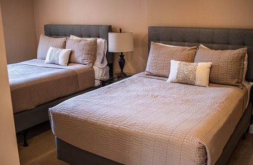Old Las Palmas Villa | Luxury Villa - Movie Colony, Priv Pool, Walk to DT