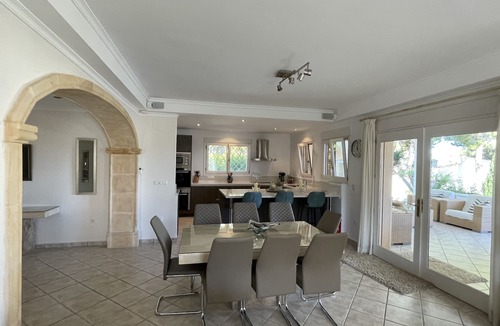 Moravit Villa | Luxury Villa Private Pool, Sea 500m, AirCon, Games room, Close to Town