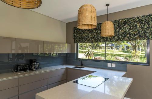 Pennington Villa | Luxury Villa Rainbow, Eden Rock Estate, Pennington