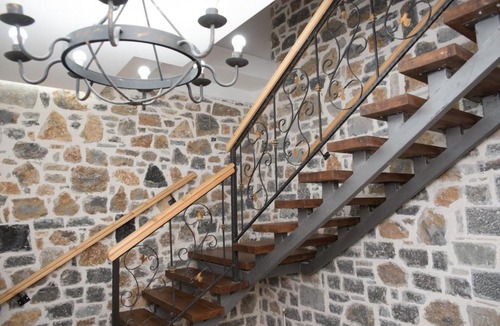 Moscopole Villa | Luxury Villa Saint Sofia