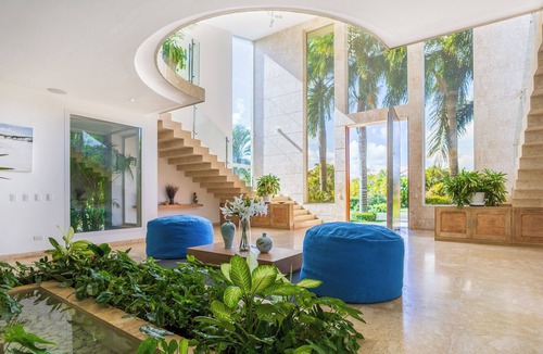 Bavaro Villa | Luxury Villa Waterfall - Pool & BBQ