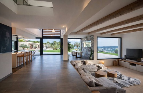Saint-Isidore House | Luxury Villa West Nice