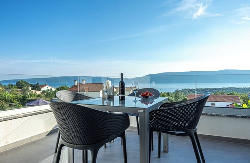 Skrbcici Villa | Luxury villa with open sea view and its own multi-purpose sports ground