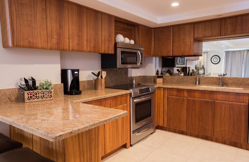 Waikiki Condo | Luxury Waikiki Penthouse - Ocean Views, Free Parking & WIFI