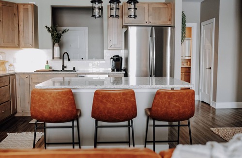 Wausau Apartment | Luxury Waterfront 2BR w/King Suite