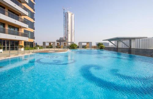 Dubai Maritime City Apartment | Luxury Waterfront 2BR with Resort Amenities