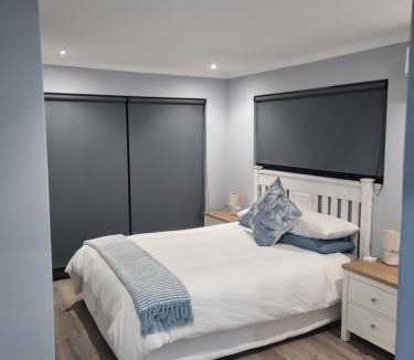 Port Owen House | Luxury Waterfront Home In Port Owen, Velddrif