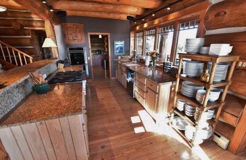 Suttons Bay House | Luxury Waterfront Log Home 15 min from Traverse City w/Dock