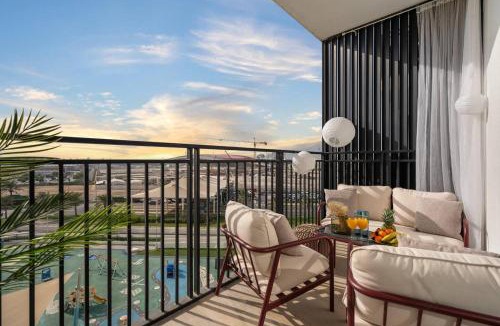 Abu Dhabi Apartment | Luxury Waters Edge Residence