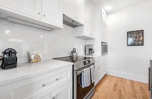 Westborough Apartment | Luxury Westborough Apartment For Extended Stays