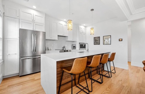 Westborough Apartment | Luxury Westborough Apartment For Extended Stays