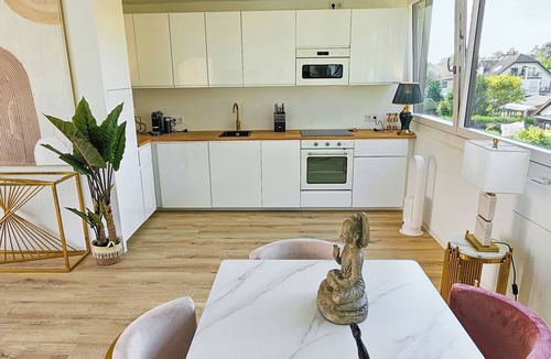 Obersendling Apartment | Luxus Dachgeschoss Wohnung - 9 min from Octoberfest