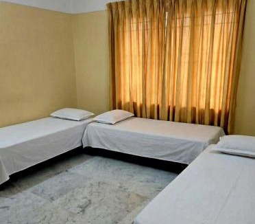 Thiruvananthapuram Hotel | LUXUS INN JA Star
