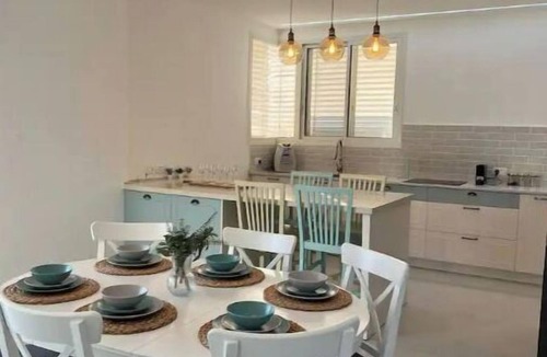 Rishon LeTsiyon Apartment | Luz Mansion ~ Lux & Comfy