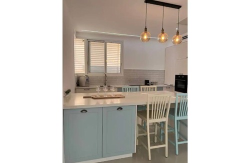 Rishon LeTsiyon Apartment | Luz Mansion ~ Lux & Comfy