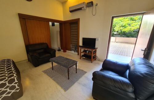 Bullawala Cabin | Lychee Bungalow