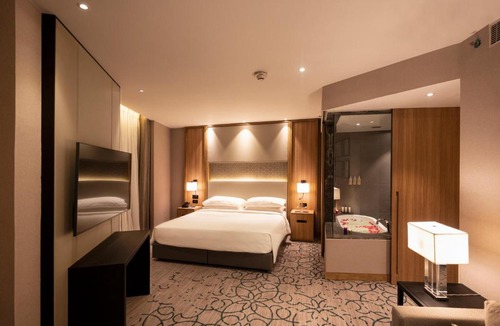 Bhubaneshwar Hotel | LYFE HOTEL