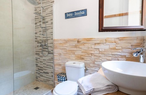 Saint-Rambert Hotel | Lyon Mon Amour B&B