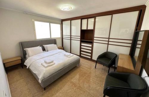 Bat Yam Apartment | Lyxor 1