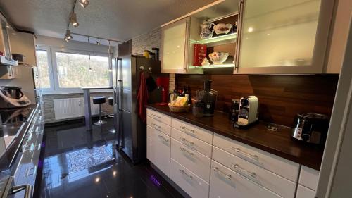 Bensberg Apartment | Möblierte Wohnung mit Panoramablick auf Köln