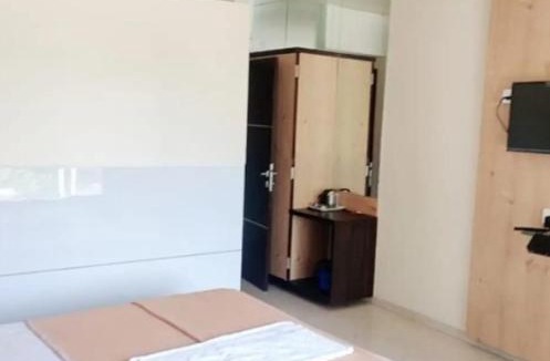 Badlapur Hotel | M B Residency Lodging and Boarding