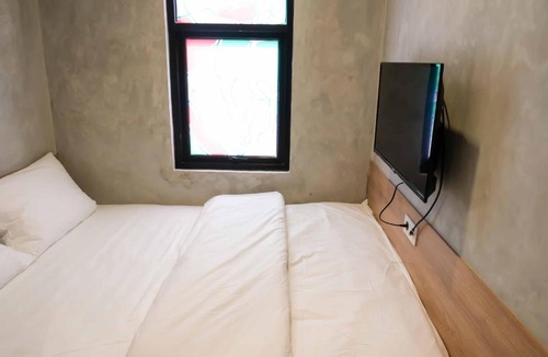 Binong Hotel | M Cabin Karawaci