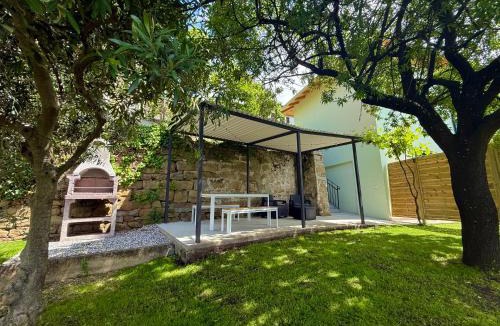 Roiano-Gretta-Barcola-Cologna-Scorcola Apartment | M&S Holiday House