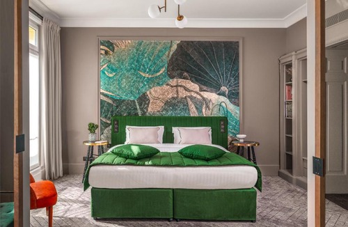 Quartier du Faubourg-Montmartre Hotel | M Social Hotel Paris