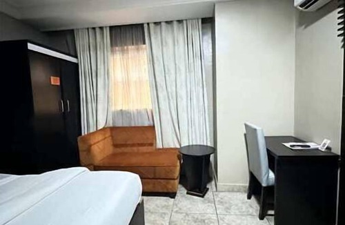 Ikeja Hotel | M-Square Hotel GRA IKEJA