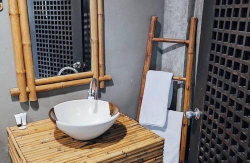 Suan Luang Bed & Breakfast | m.stay