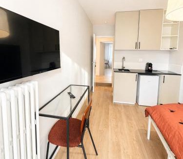 Annemasse Apartment | M073 Joli studio centre ville d'Annemasse