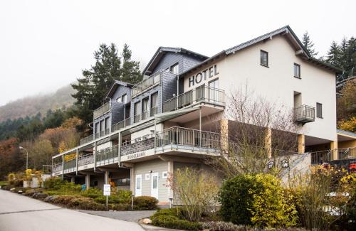 Riol Hotel | M13 Hotel