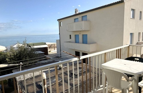 Marcelli Apartment | M177 - Marcelli, two-room apartment in the center and facing the sea
