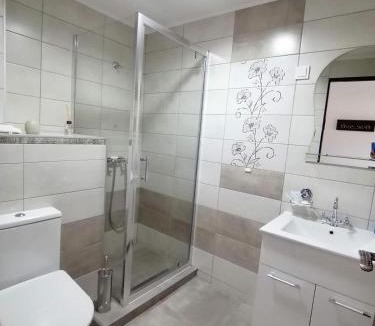 Predeal House | M7 Villa Bed& Bistro