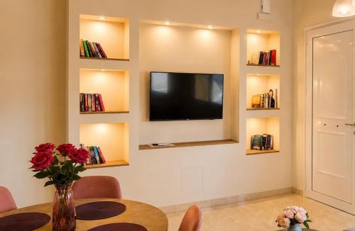 Petaloudes Apartment | Ma Maison Rose