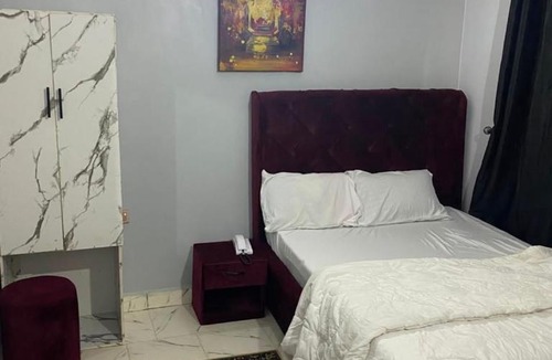 Port Harcourt Hotel | Mac-Top Event place and cottage