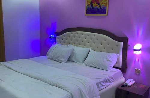 Port Harcourt Hotel | Mac-Top Event place and cottage