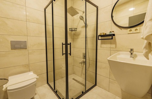 Macka Hotel | MacarTaşı Hotel