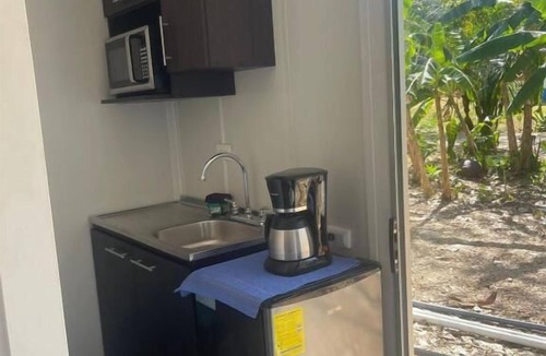 Tarcoles Villa | Macaw Paradise