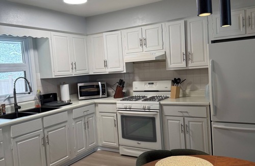 Machesney Park House | Machesney's Modern Escape - Work, Relax, Indulge