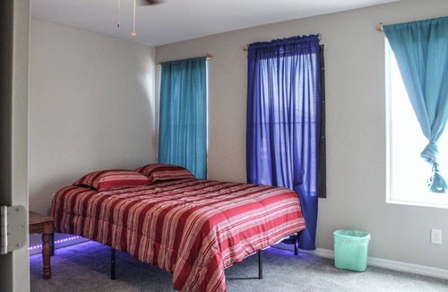 Maryvale House | Mackenzie - Private BR w-Shared Bathroom