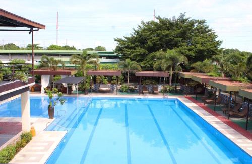 Imus Hotel | MaClare Resort