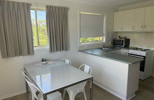 Maclean Hotel | Maclean Riverside Cabin Park