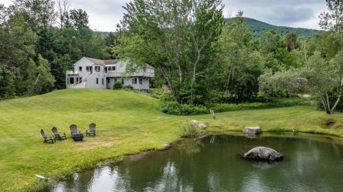 Warren Ski Chalet | MAD MEADOWS chalet