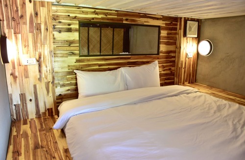 Luang Prabang Hostel | Mad Monkey Luang Prabang