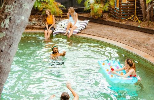 Cairns Hostel | Mad Monkey Village