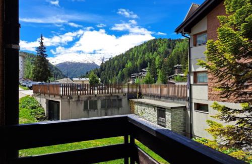 Valtellina Apartment | Madesimo in Piazza by Quokka 360 - in the centre of Madesimo