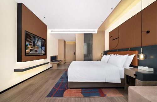 Huayuan Road Area Hotel | Madison Hotel Zhengzhou Jinshui International Trade 360